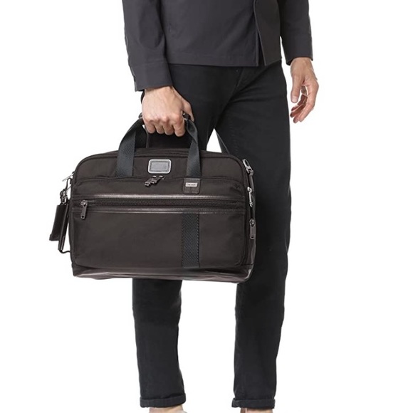 tumi alpha bravo patrick brief
